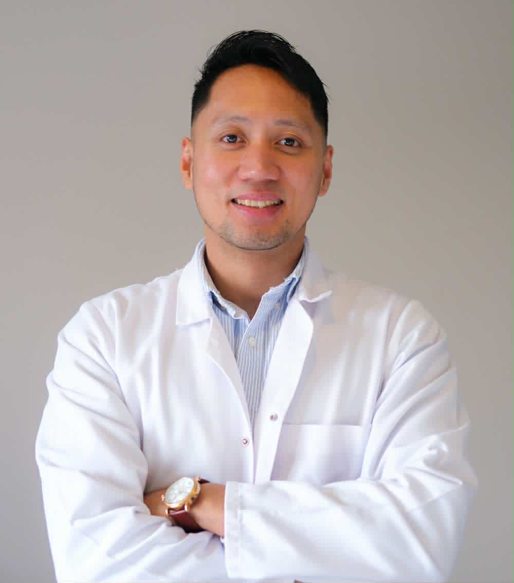 Arkinth Garcia, Naturopath and Acupuncturist